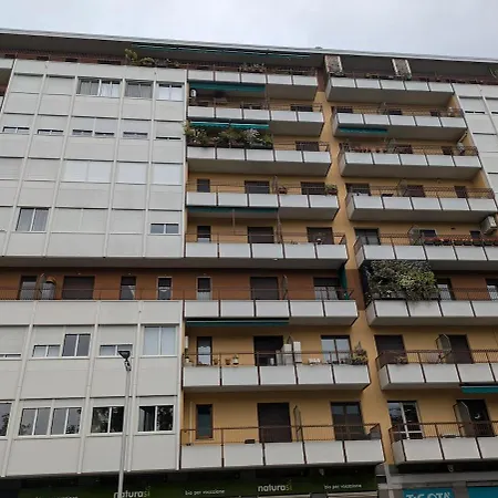 Apartamento Raffinato Trilocale In Zona Centro