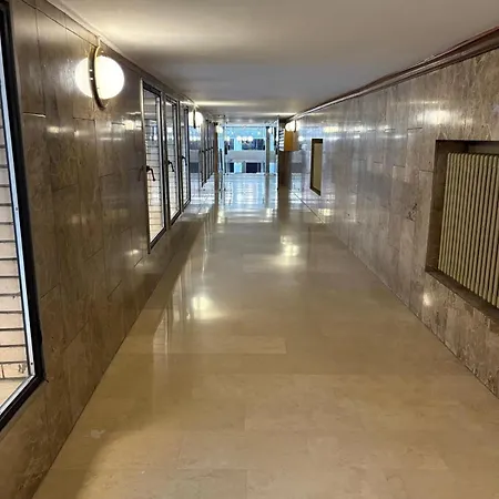 Apartamento Raffinato Trilocale In Zona Centro *